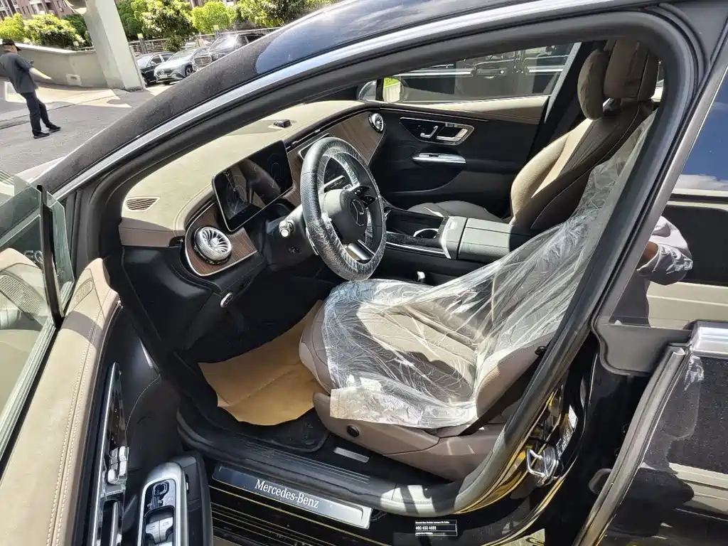 Mercedes-Benz EQE — миниатюра 3