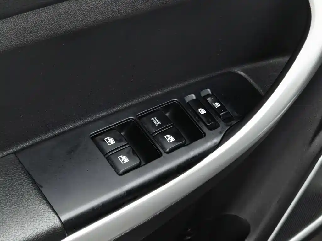 Changan CS35 — миниатюра 9