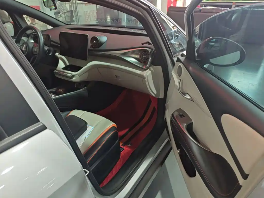 BYD Dolphin — миниатюра 9