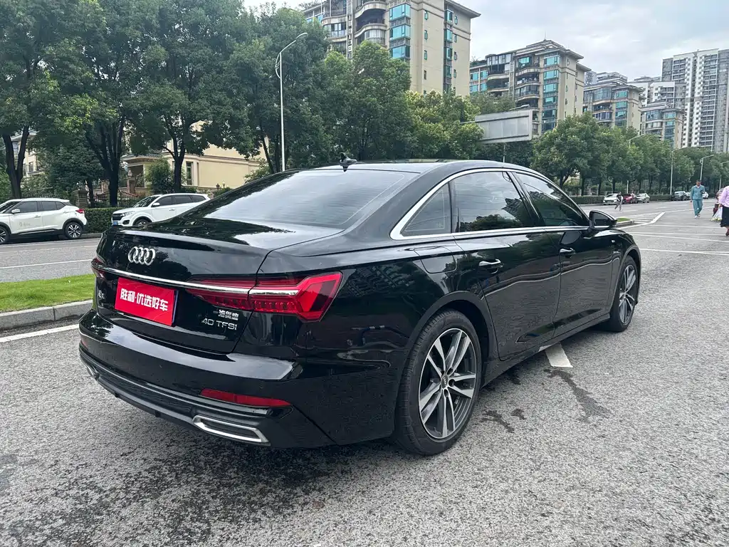 Audi A6L 2021 40 TFSI Luxury
