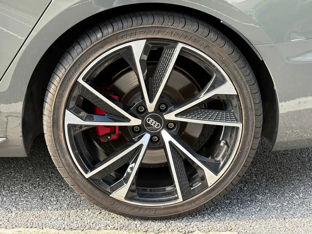 Audi S4 — миниатюра 9