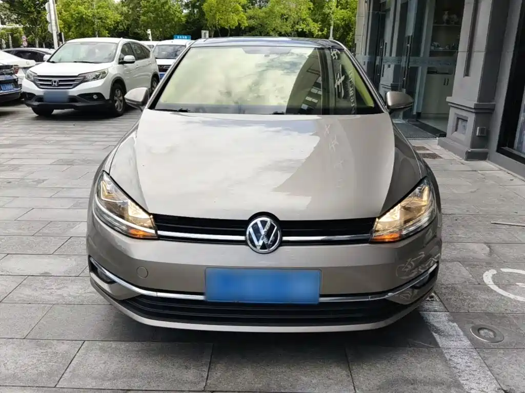 Volkswagen Golf — миниатюра 3