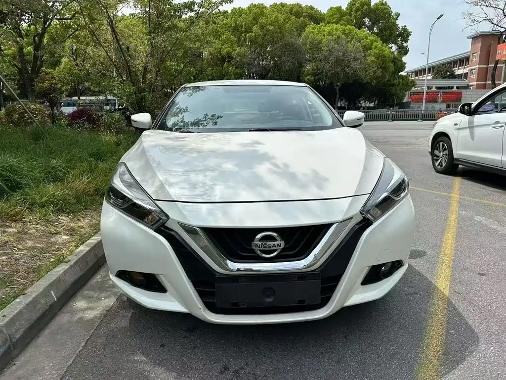 Nissan Bluebird 2016