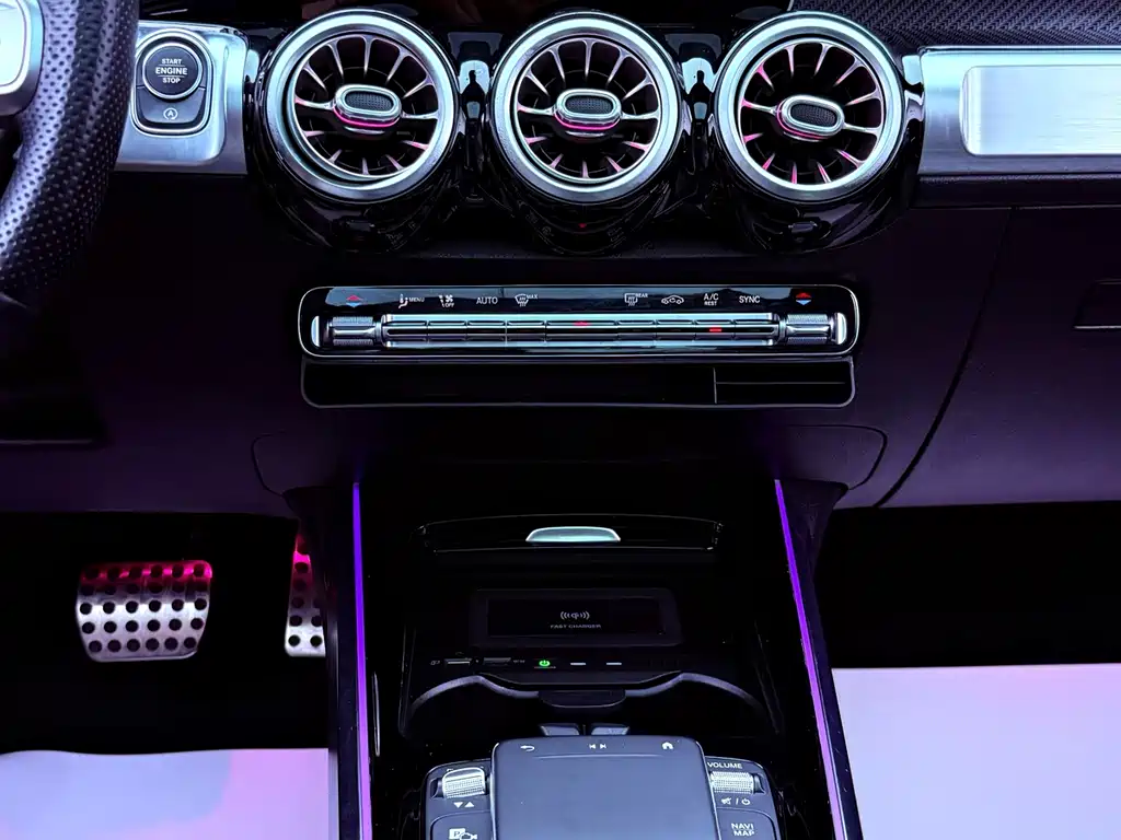 Mercedes-Benz GLB AMG — миниатюра 15