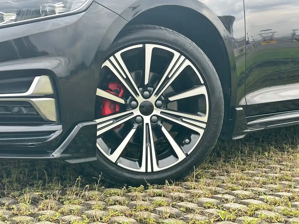 Geely Preface 2025 2.0TD