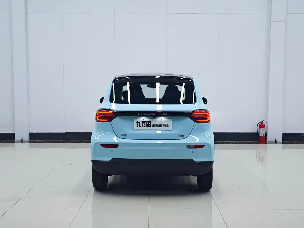 Leapmotor Leapmotor T03 — миниатюра 8