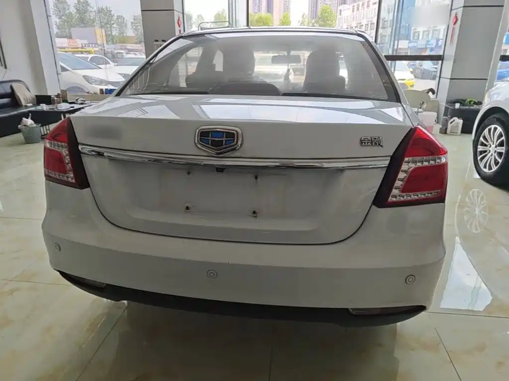 Geely King Kong — миниатюра 6