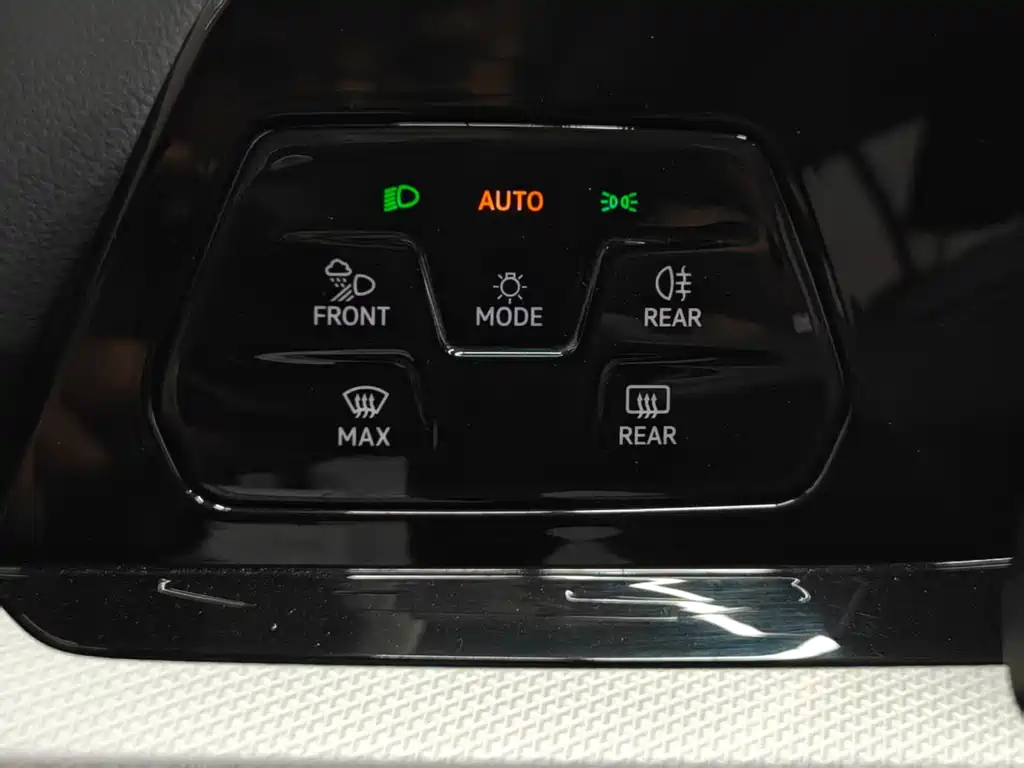 Volkswagen Golf — миниатюра 14