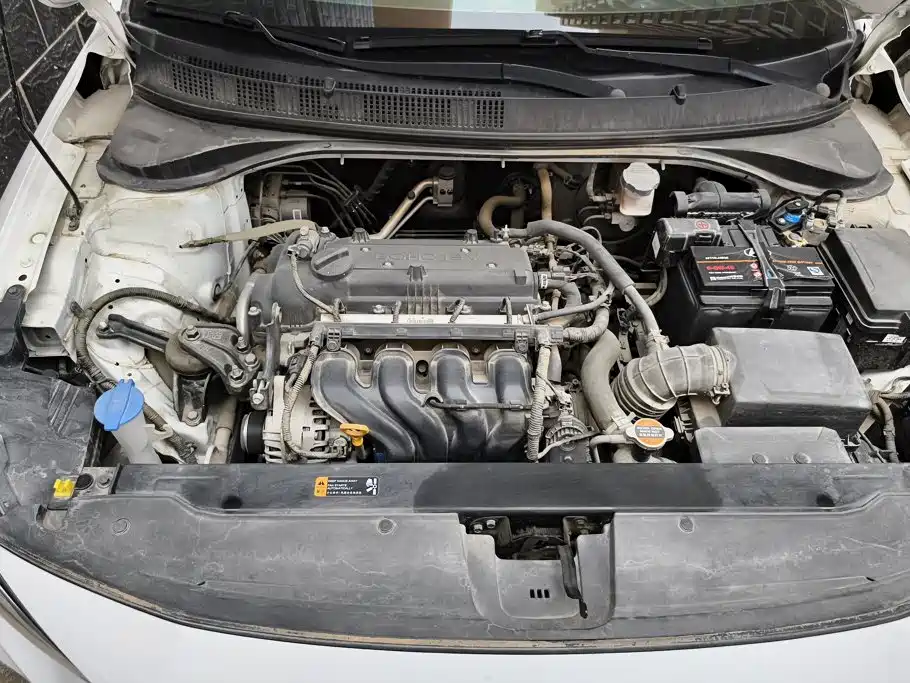 Hyundai Elantra — миниатюра 10