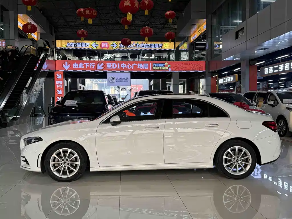 MERCEDES-BENZ A CLASS