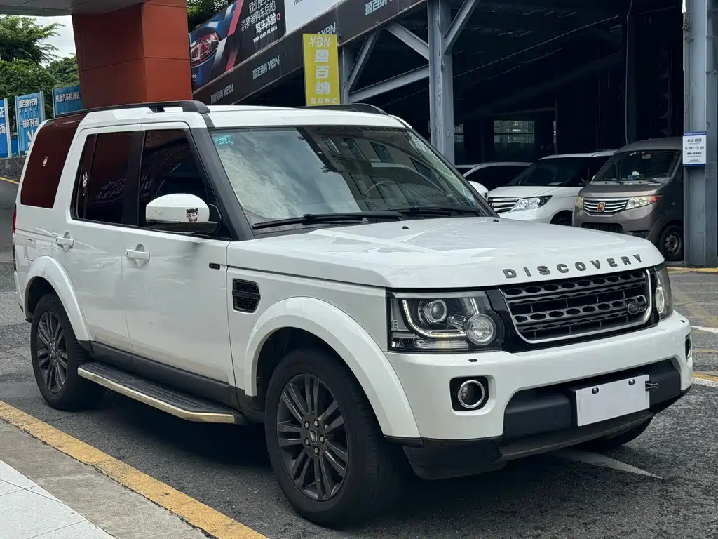 Land Rover Discovery 2016 3.0 SC V6 HSE