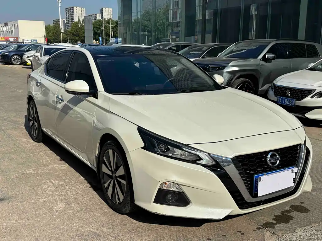 Nissan Teana — миниатюра 3