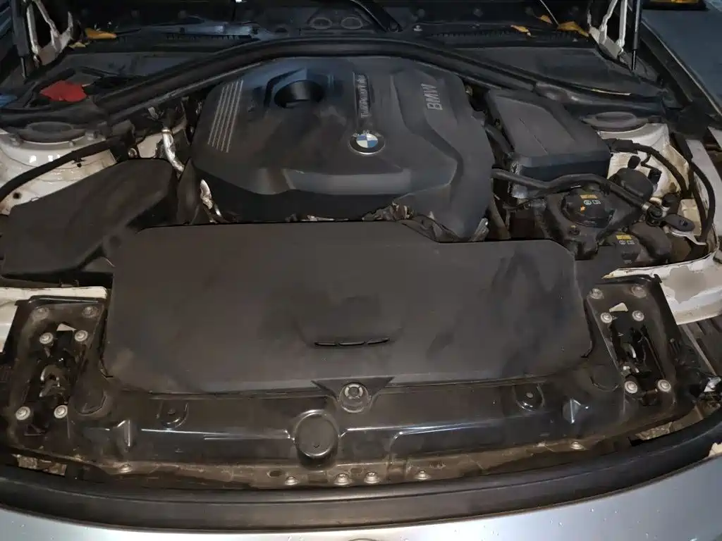BMW 3 Series — миниатюра 21