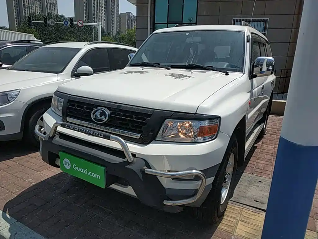 Leopaard Leopaard Q6
