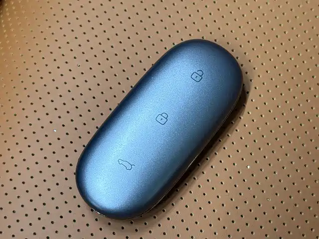 Li Auto Li L8 — миниатюра 9