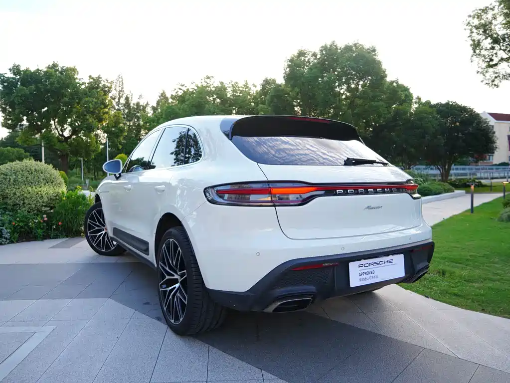 Porsche Macan — миниатюра 18