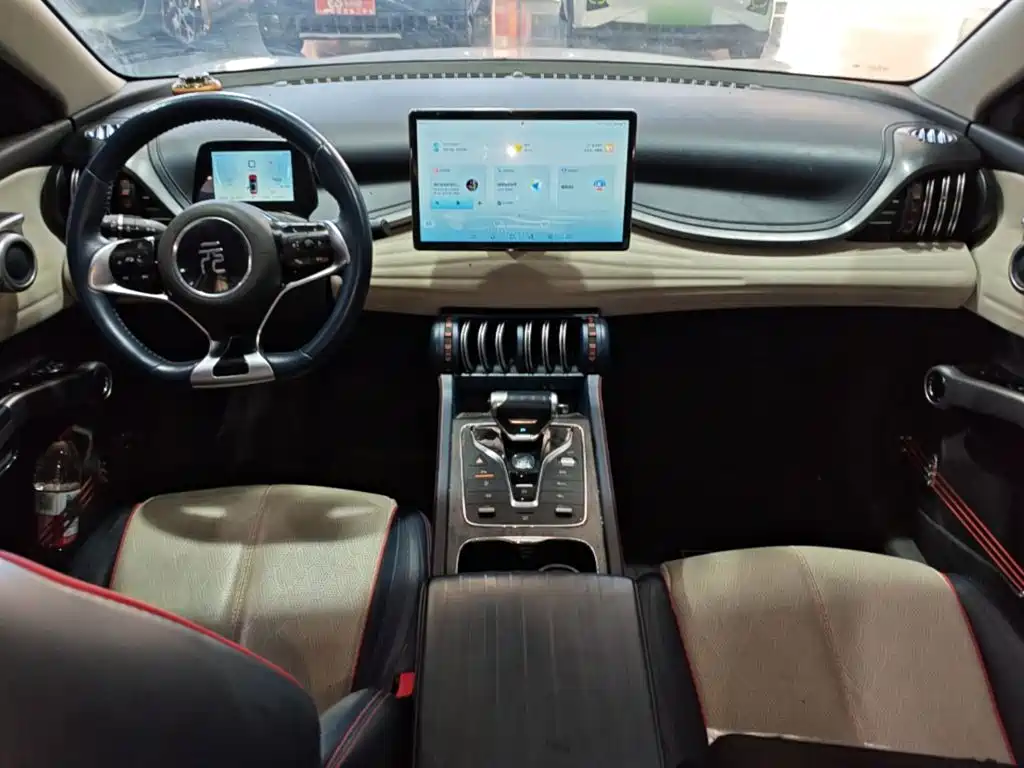 BYD Yuan Plus — миниатюра 14