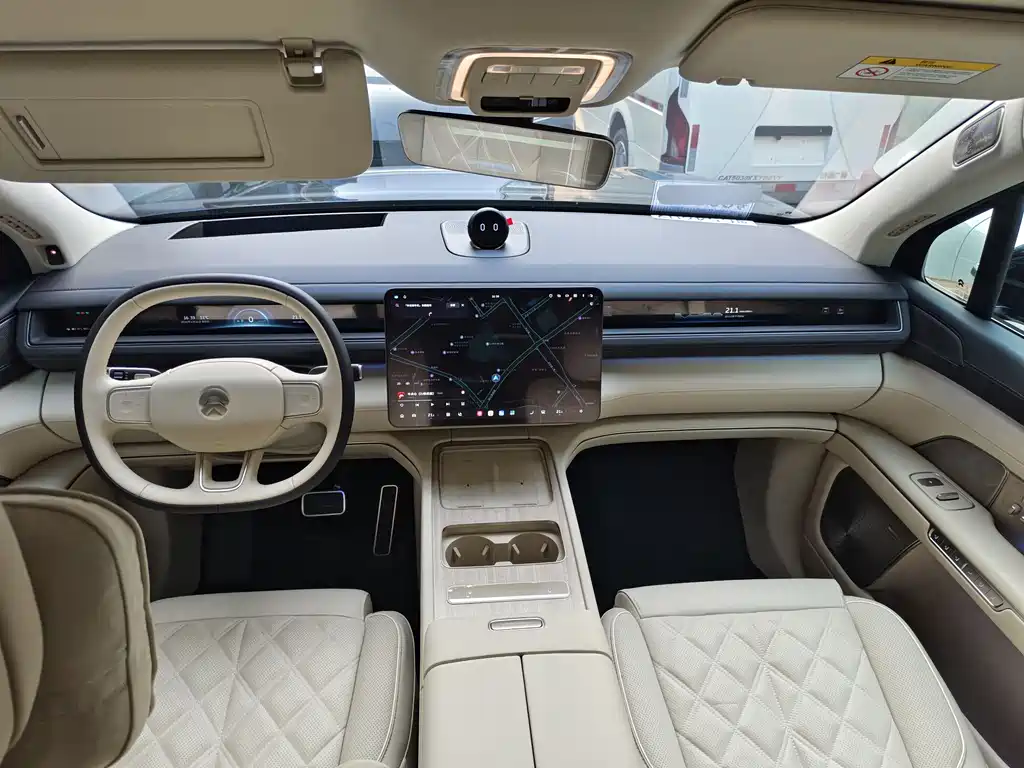 NIO ES8 2026 мест Executive Luxury