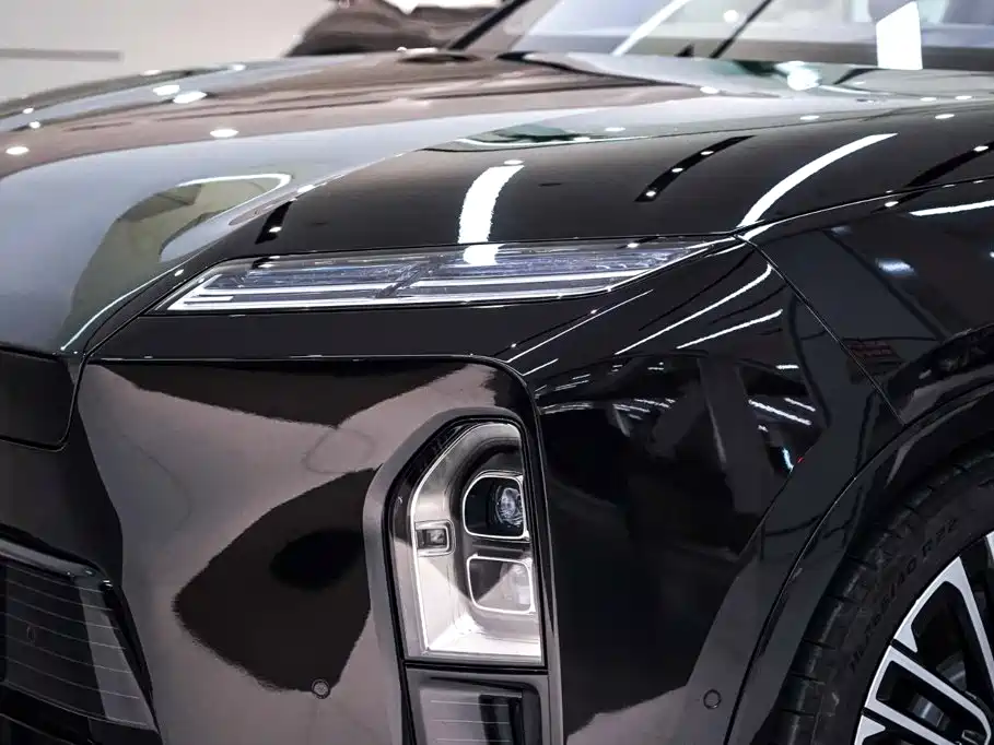 NIO ES8 — миниатюра 10