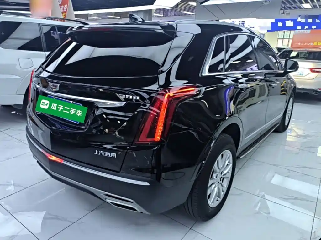 Cadillac XT5 — миниатюра 7