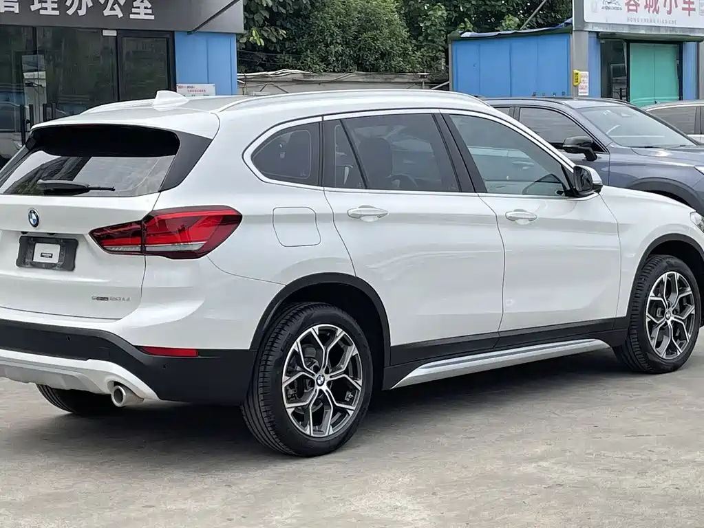 BMW X1 2022 sDrive20Li Fashion