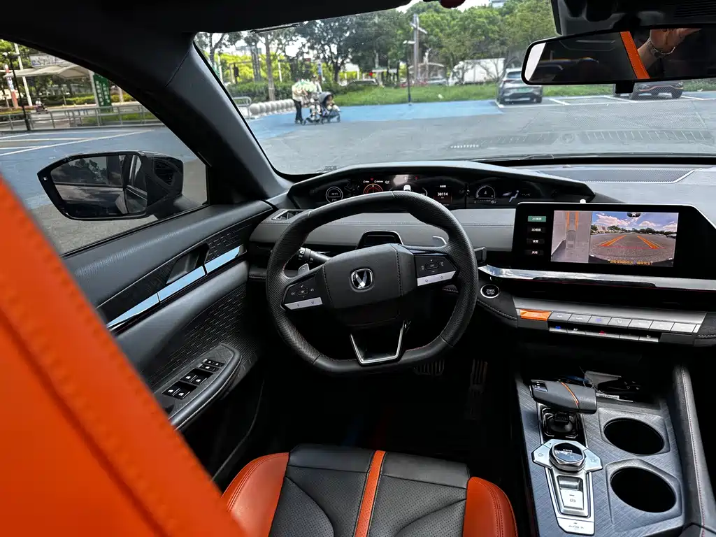 Changan UNI-V — миниатюра 7