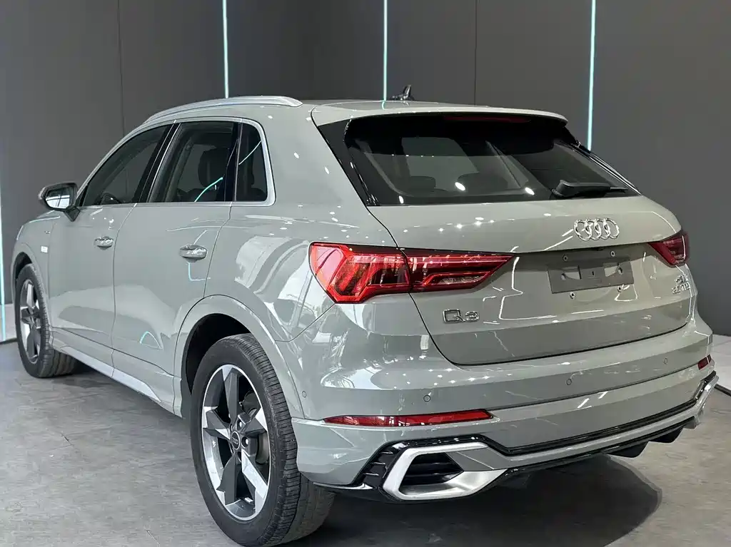Audi Q3 2024 35 TFSI Fashion
