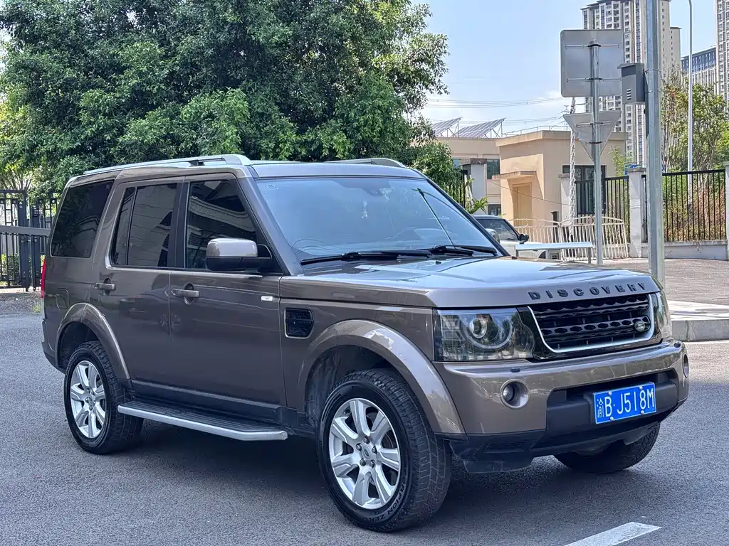 Land Rover Discovery — миниатюра 3