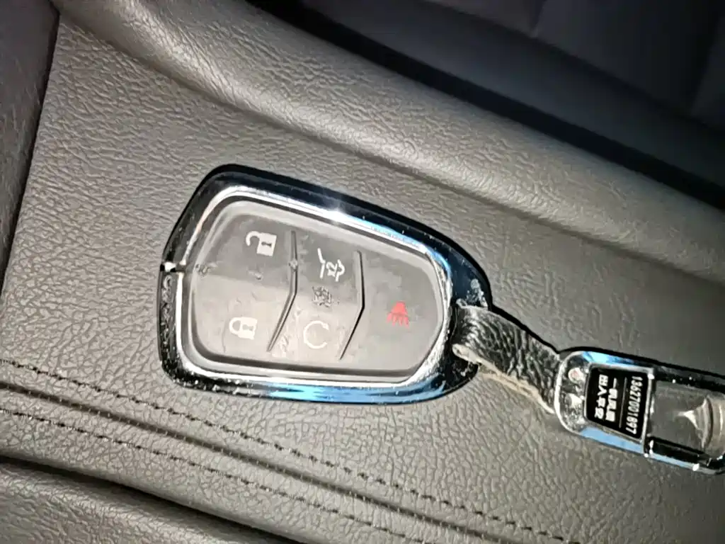 Cadillac XT5 — миниатюра 9