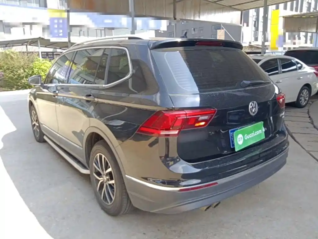 Volkswagen Tiguan L — миниатюра 5