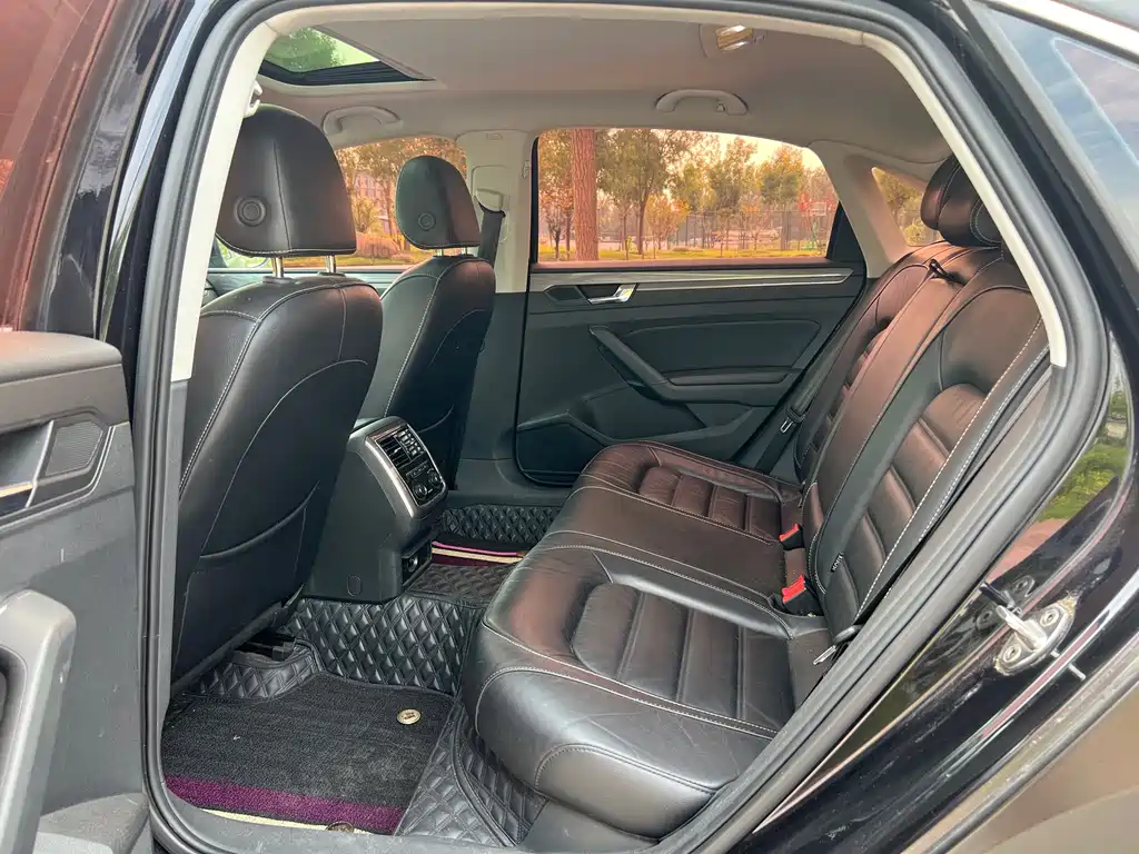 Volkswagen Passat — миниатюра 20