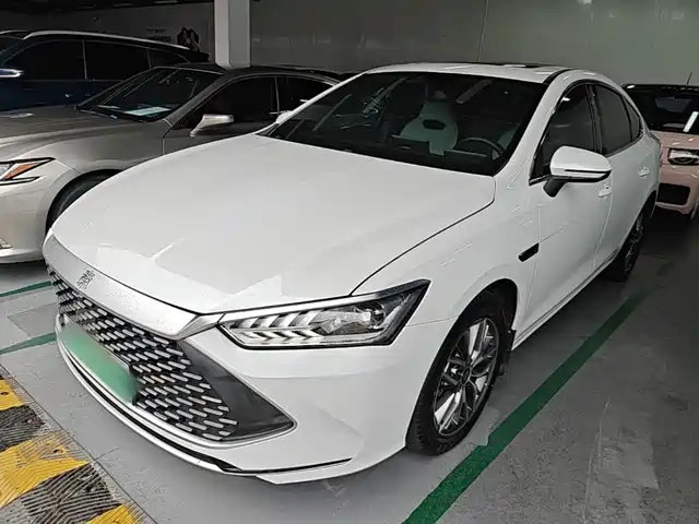 2024 BYD Qin
