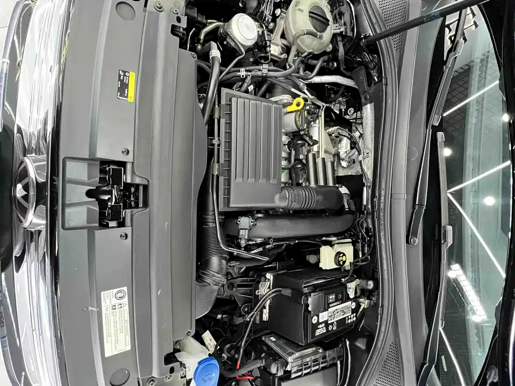 Volkswagen Tiguan L — миниатюра 20