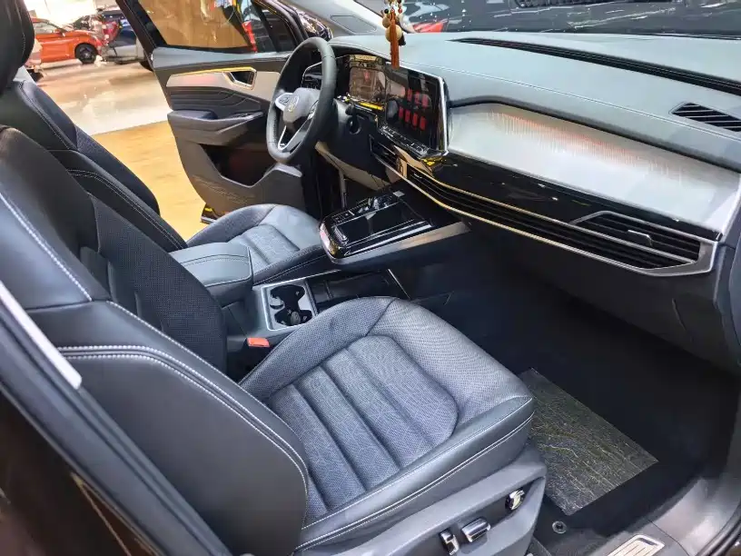 Volkswagen Viloran 2021 380TSI Luxury Pro