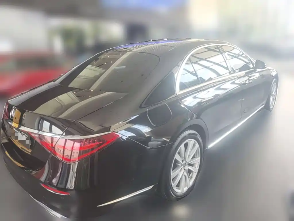Mercedes-Benz S-Class — миниатюра 10