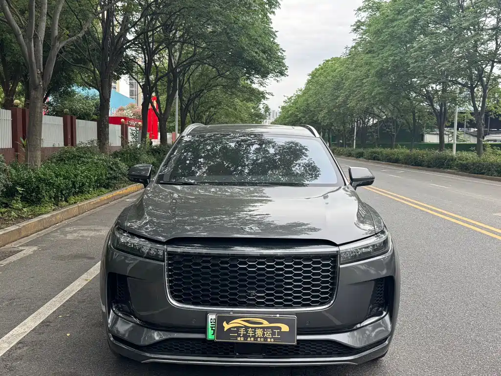 Li Auto Li ONE — миниатюра 2