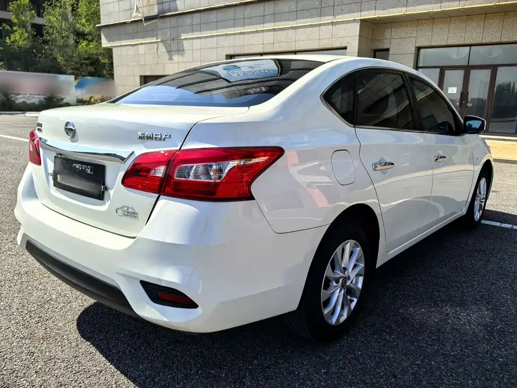 Nissan Sylphy — миниатюра 12