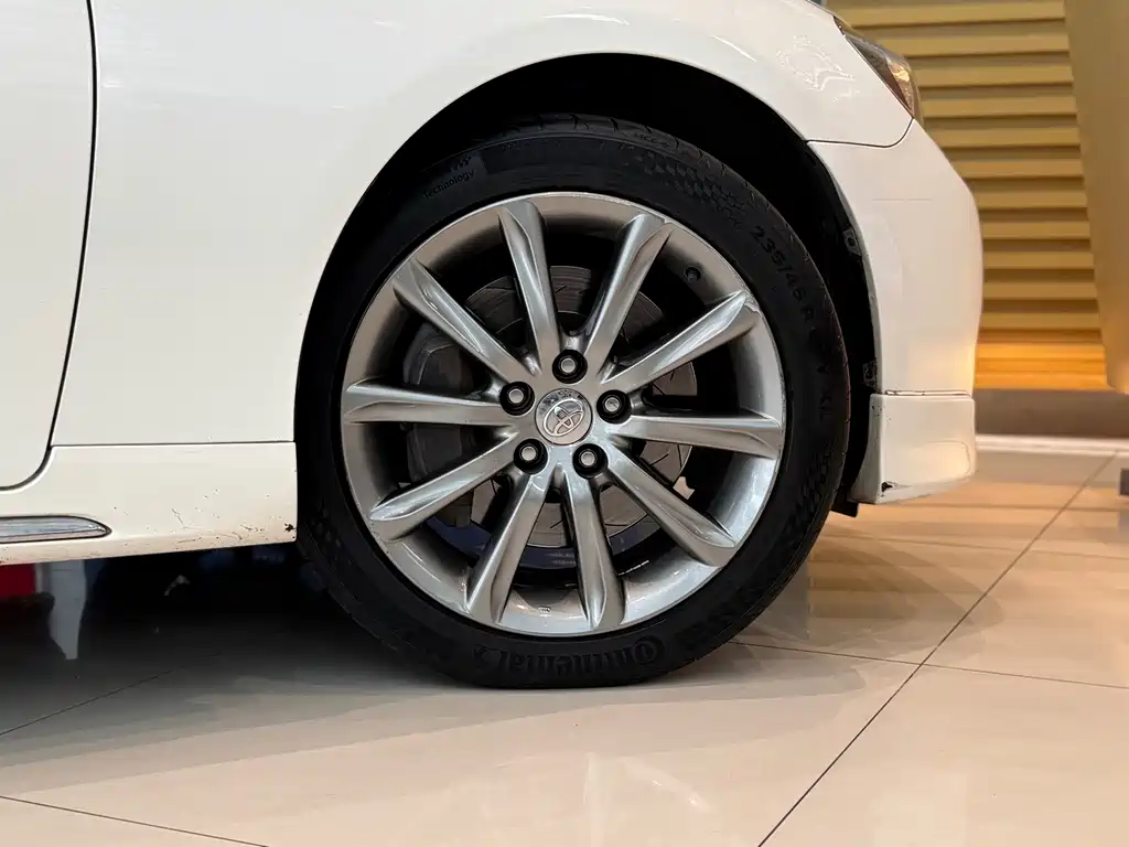 Toyota Reiz — миниатюра 21