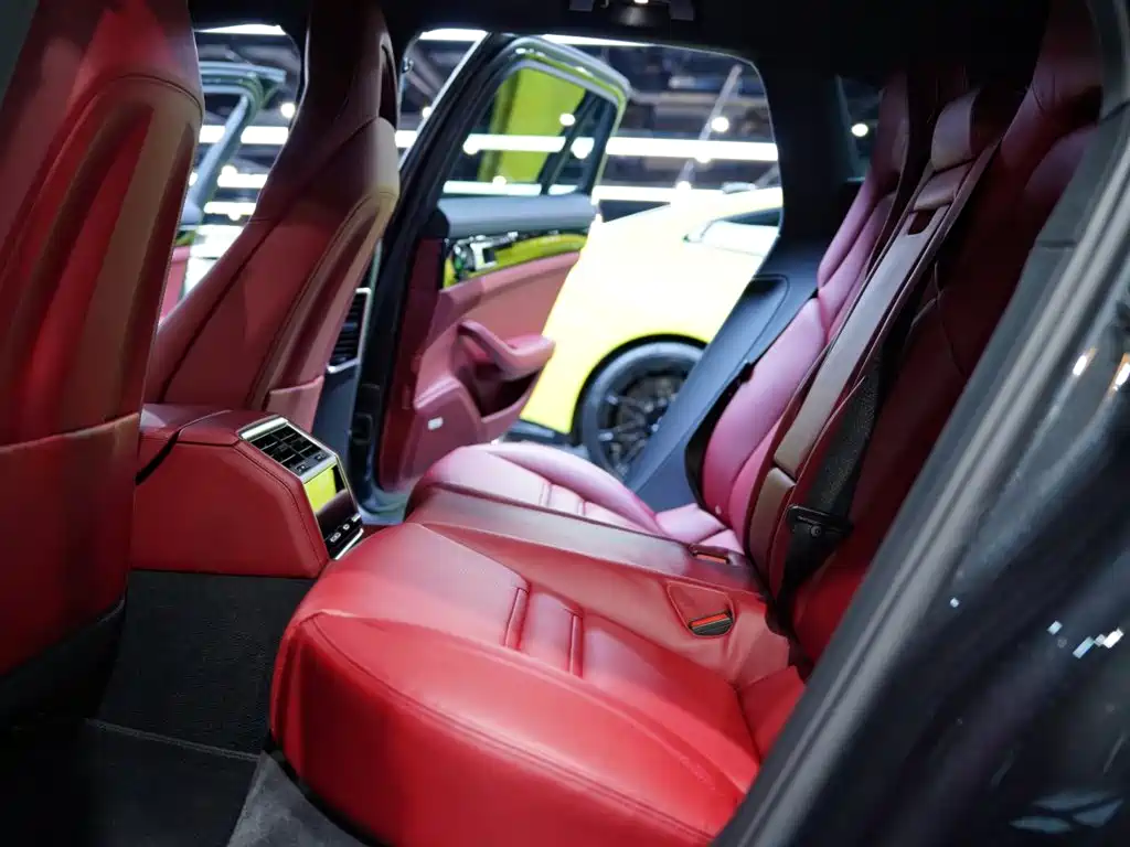 Porsche Panamera — миниатюра 21