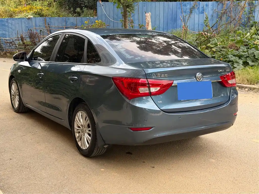 Buick Excelle — миниатюра 6