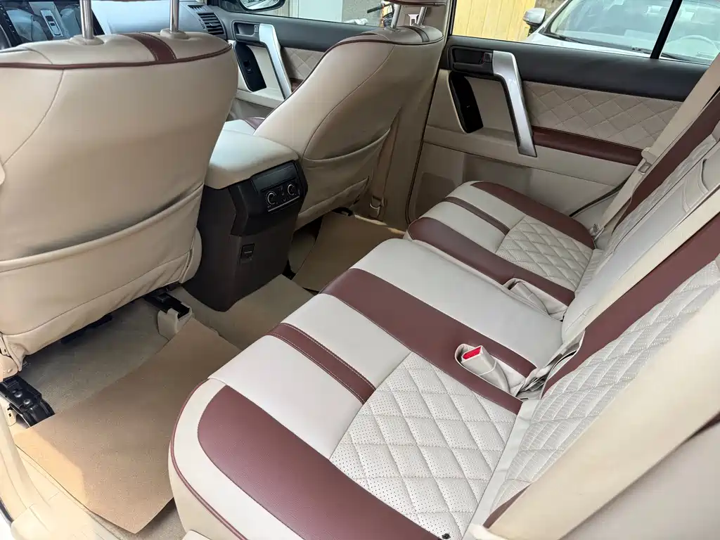 Toyota Prado (Import) — миниатюра 7