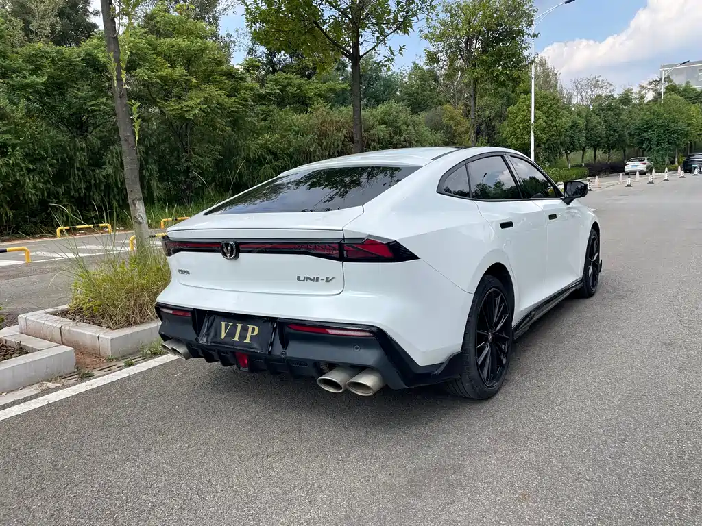 Changan UNI-V — миниатюра 18