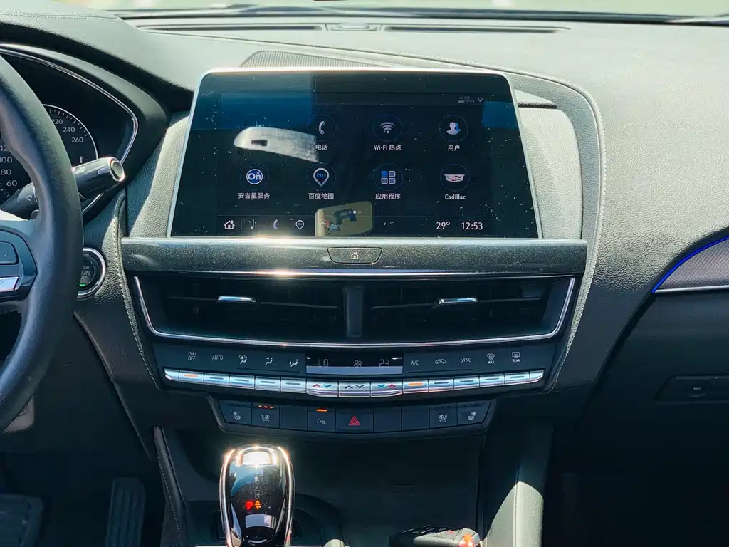 Cadillac CT5 — миниатюра 23