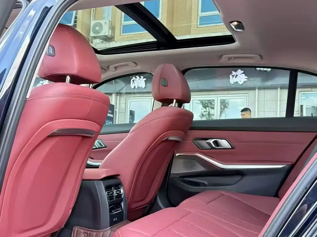 BMW 3 Series — миниатюра 8