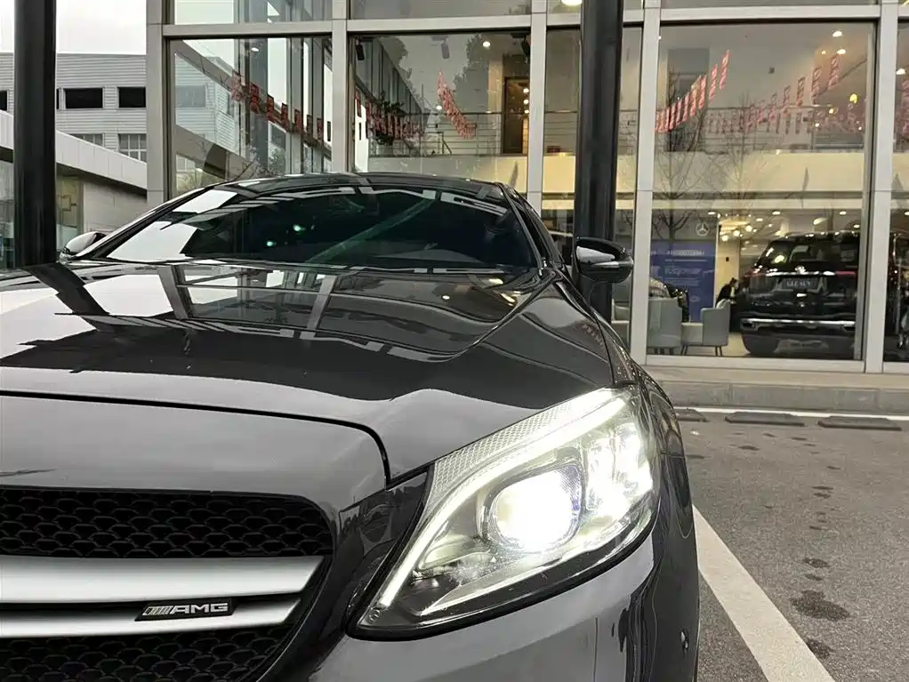 MERCEDES-BENZ C CLASS AMG