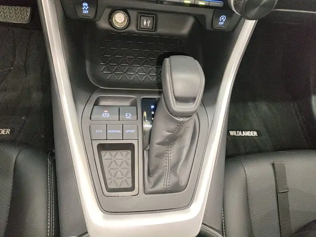 Toyota Wildlander — миниатюра 14