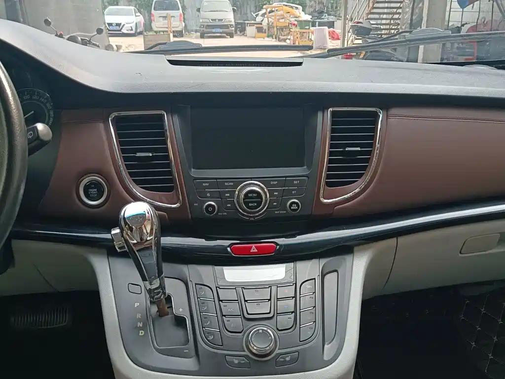 JAC Refine M5 — миниатюра 14