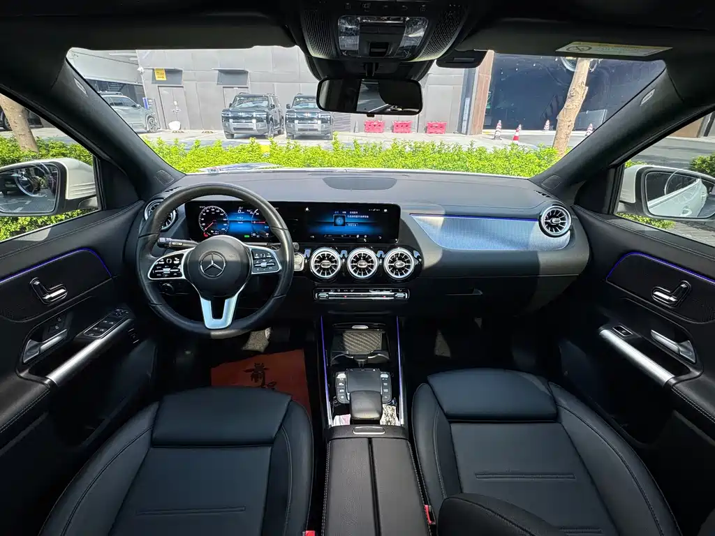 Mercedes-Benz EQA — миниатюра 13
