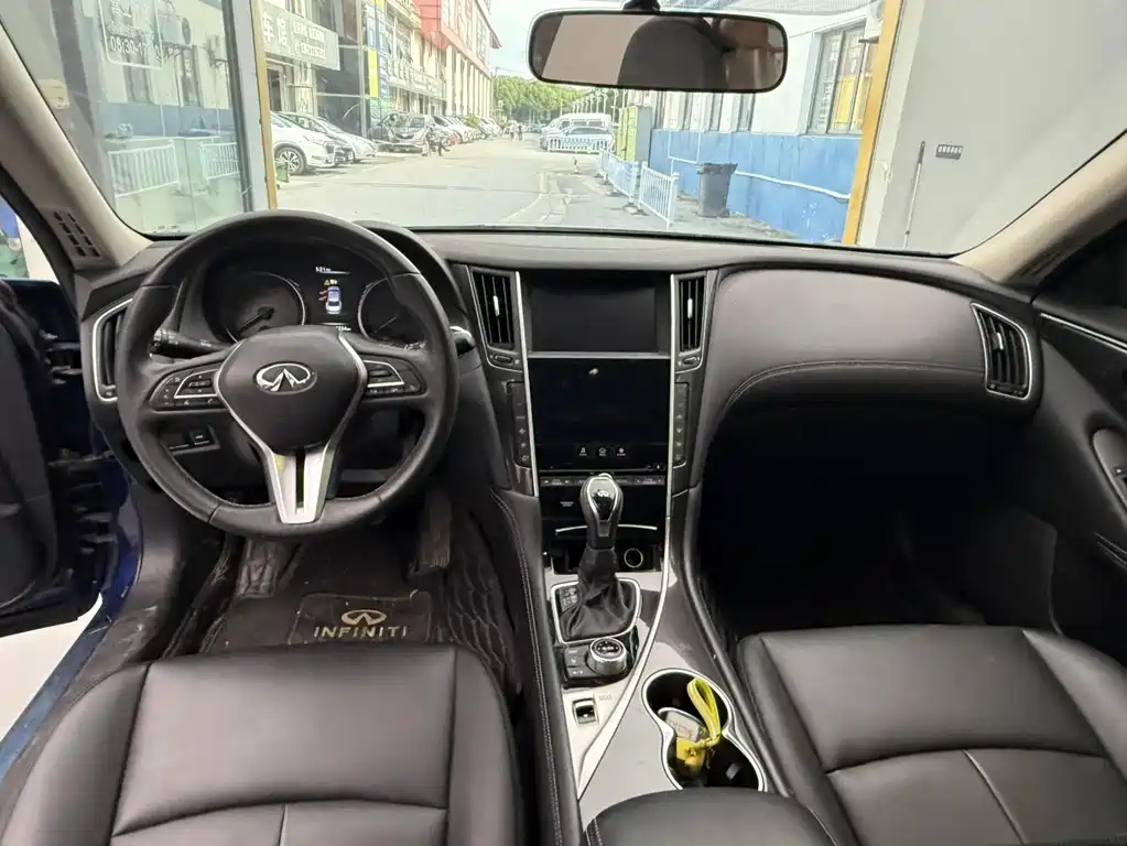 Infiniti Q50L — миниатюра 9