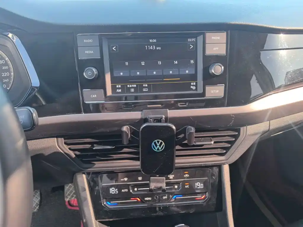 Volkswagen Bora — миниатюра 13